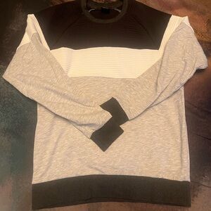 FSBN Colorblock Textured Slim Fit Crewneck (Men’s Size M)